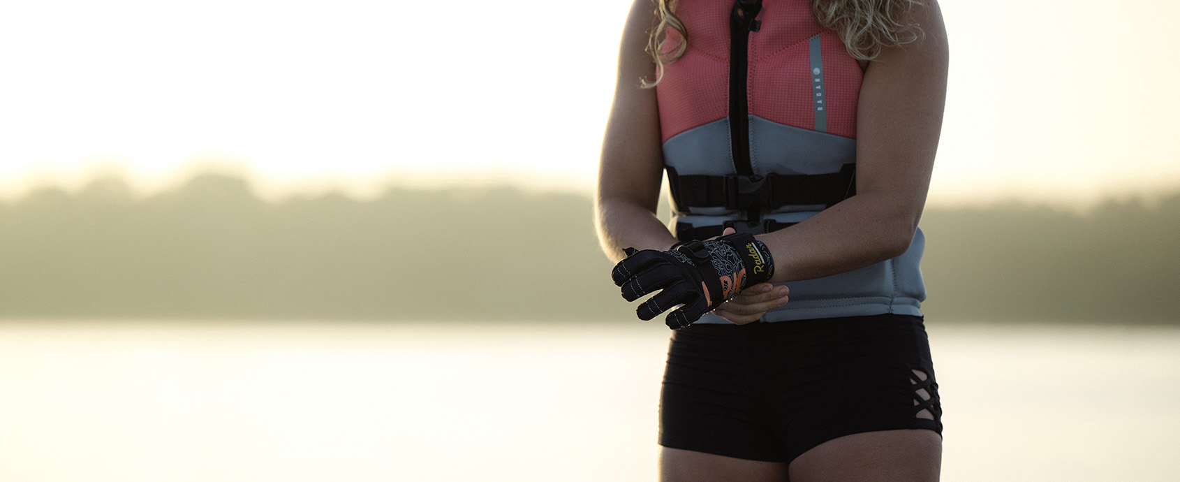 2025 Radar Lyric Womens Waterski Gloves