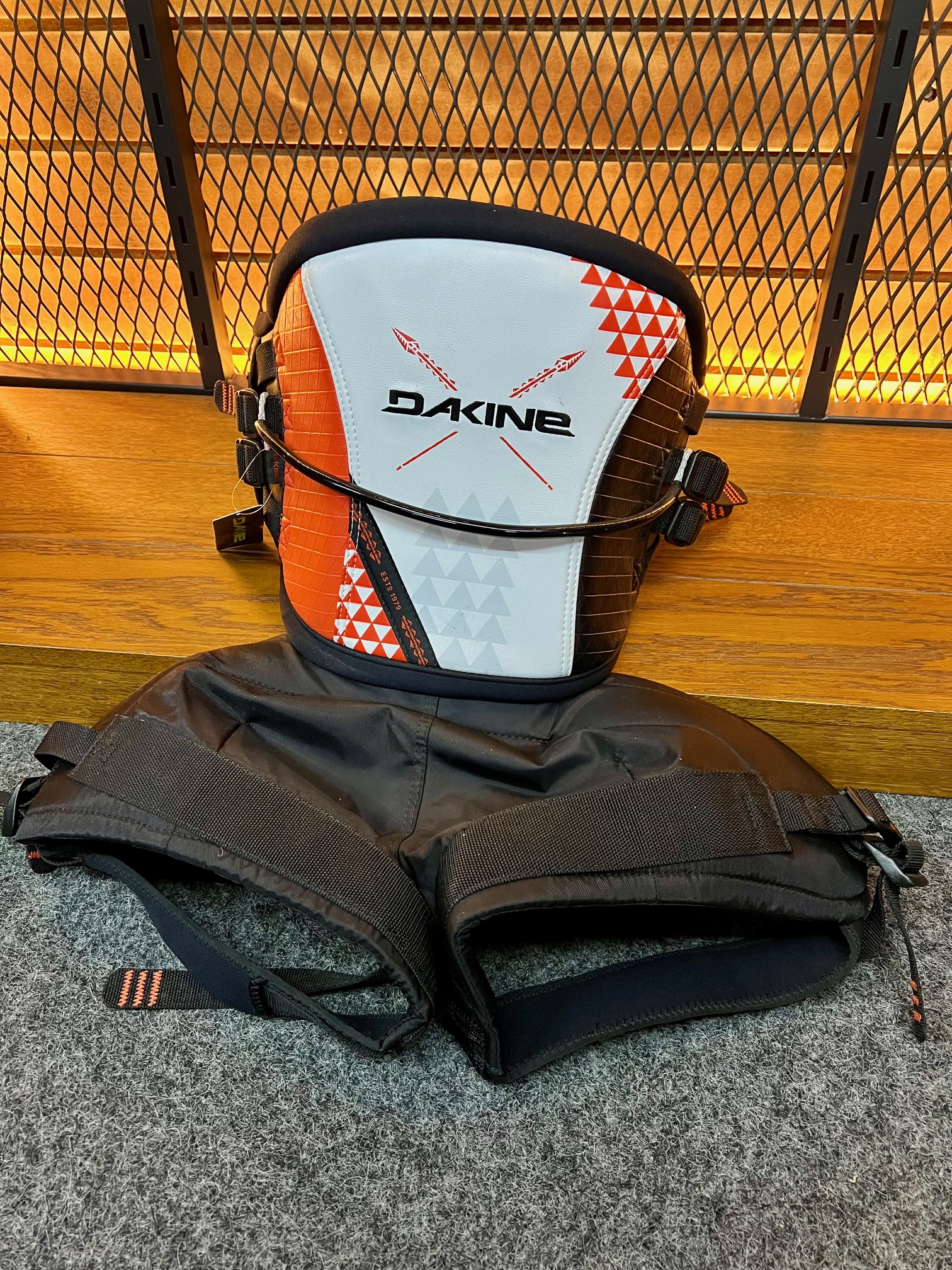 Dakine Chameleon Harness Orange/White Medium