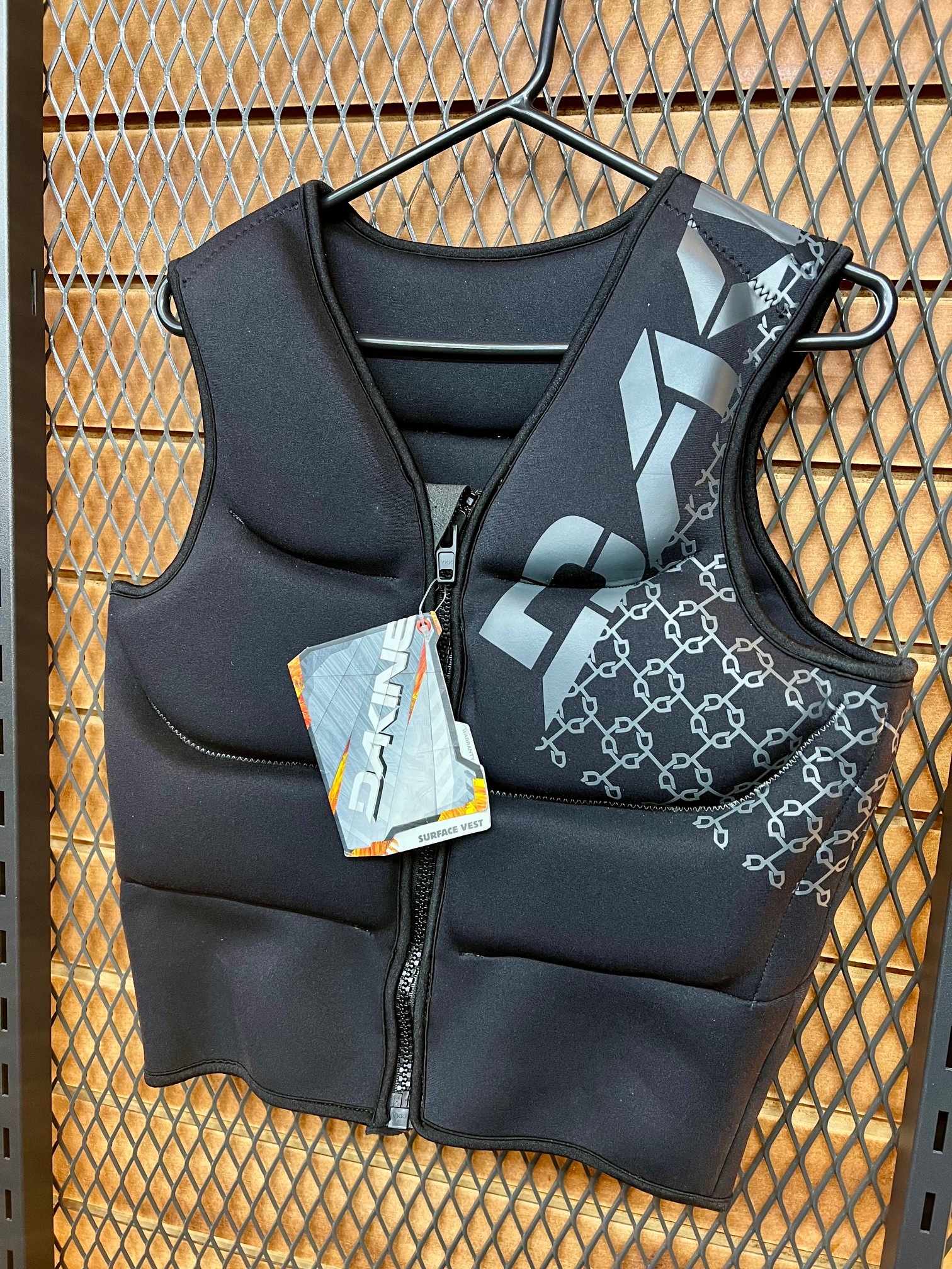 Dakine Surface Matrix Wind Impact Vest Black