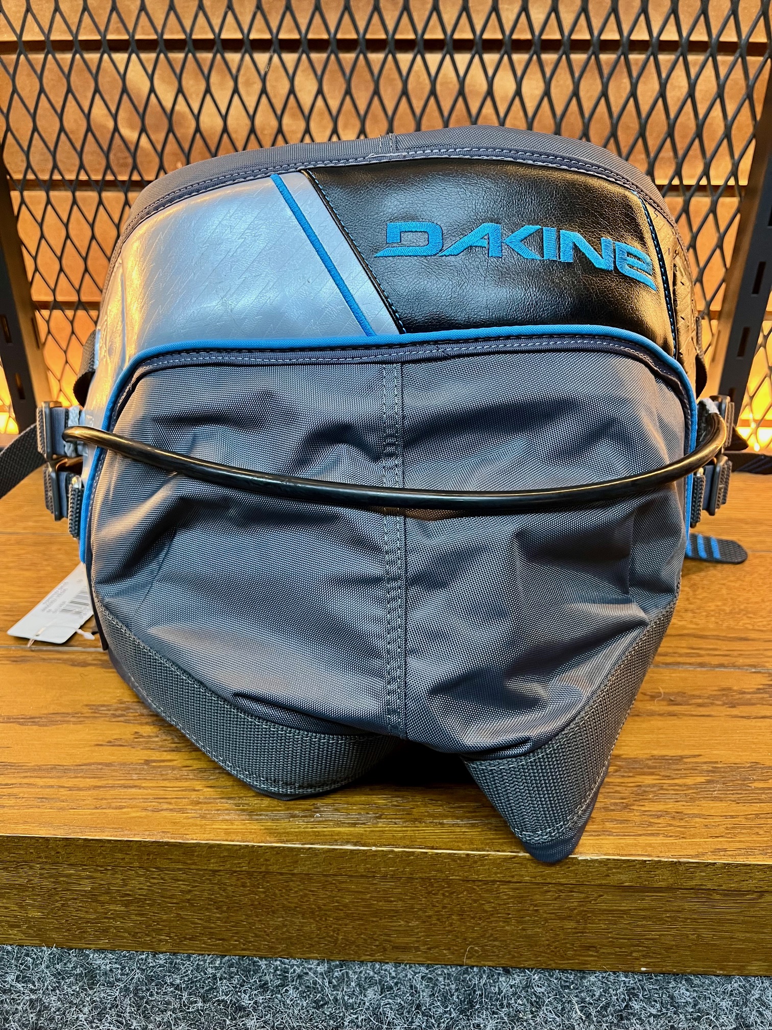 Dakine Vega Harness Silver Medium