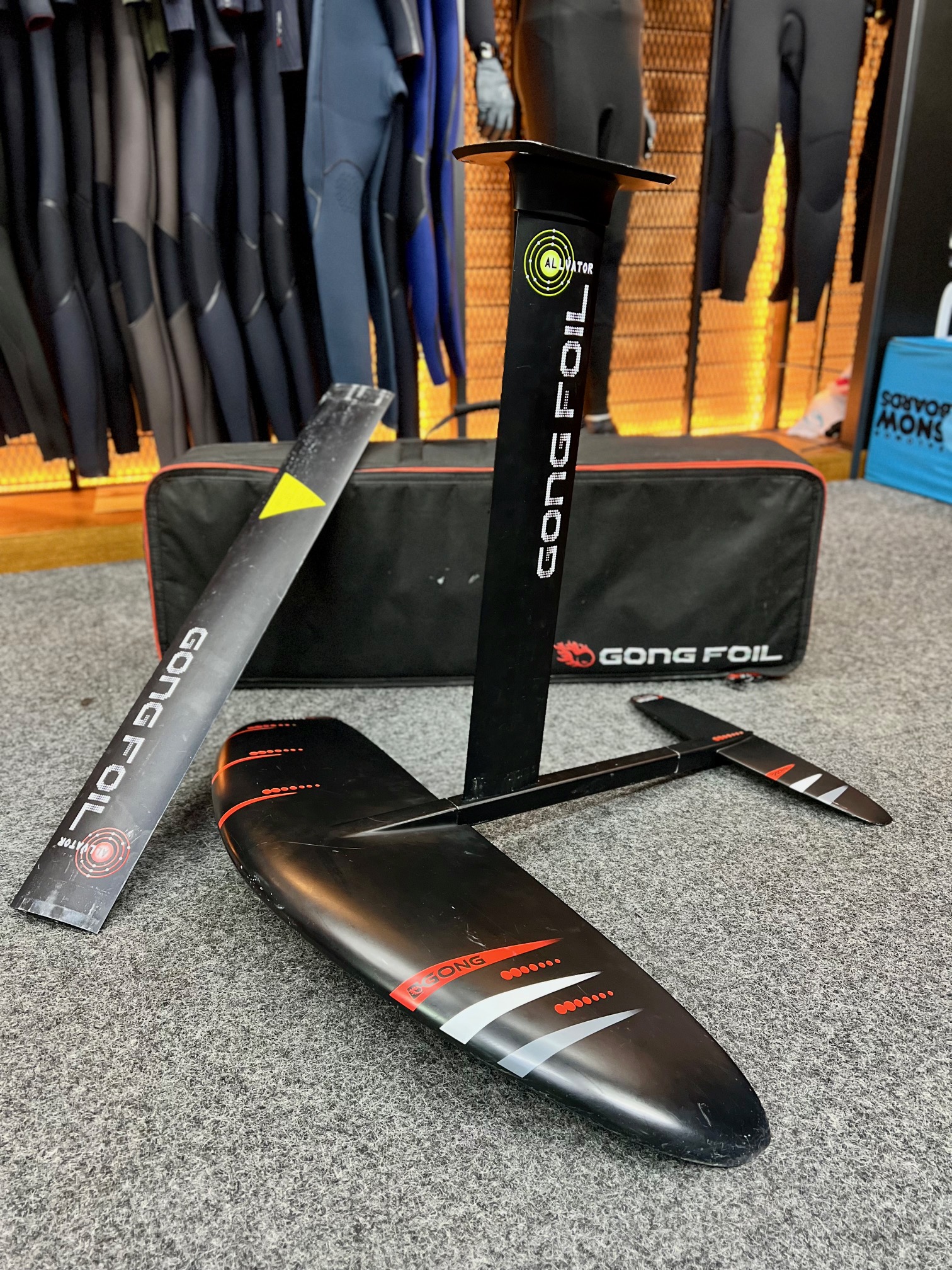 Gong Allvator 2100 Surf Wing Used Foil | 65cm & 90cm Masts