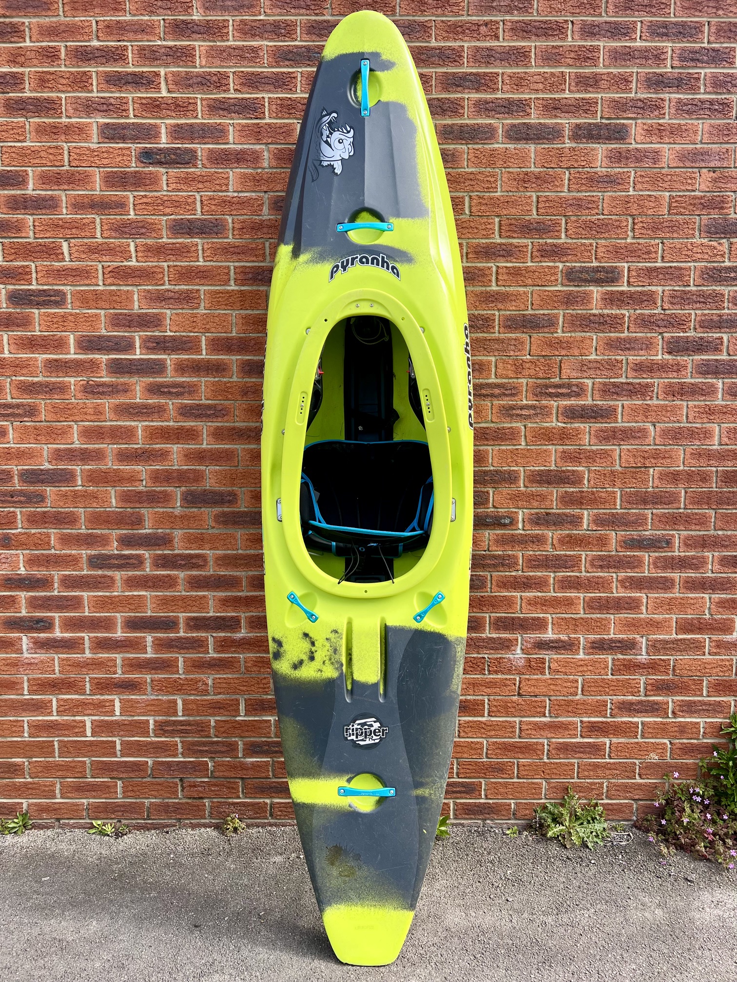 Pyranha Ripper 2 Stout 2 Kayak Large Smoking Gecko | Preowned | Robin Hood  Watersports