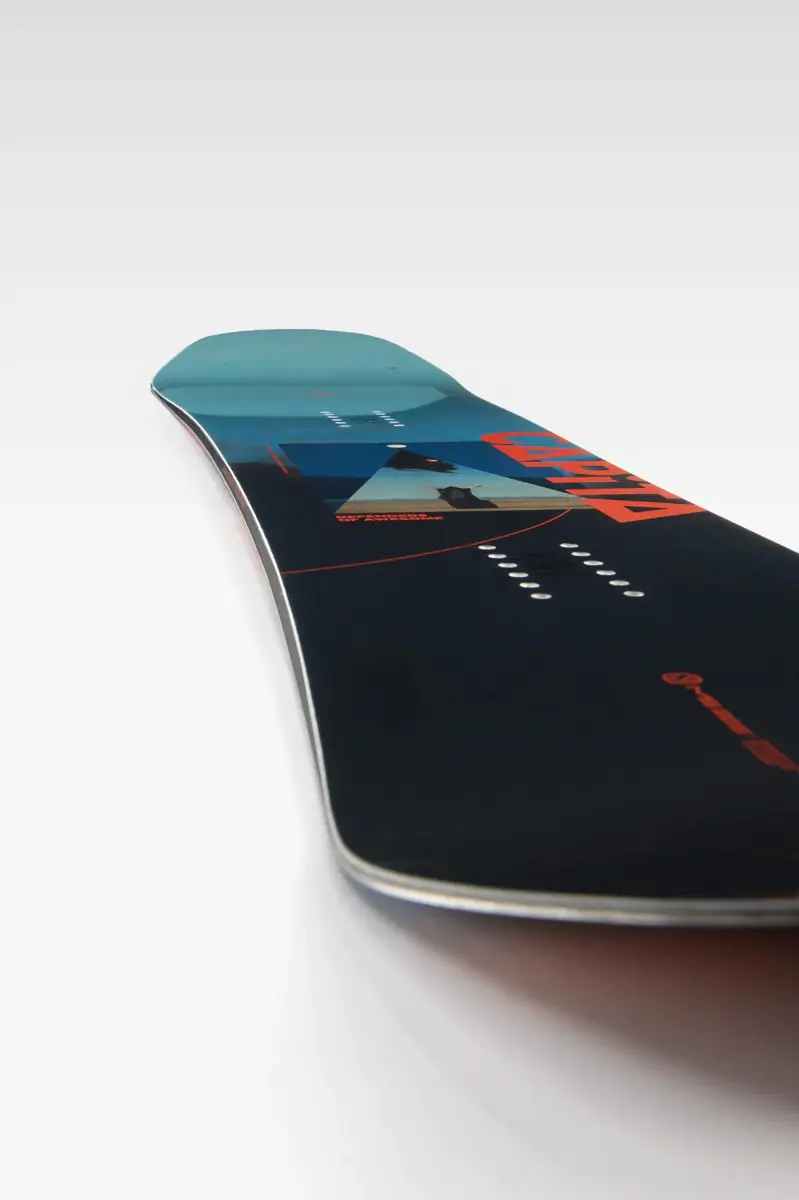 2025 Capita DOA Defenders of Awesome Snowboard | Robin Hood